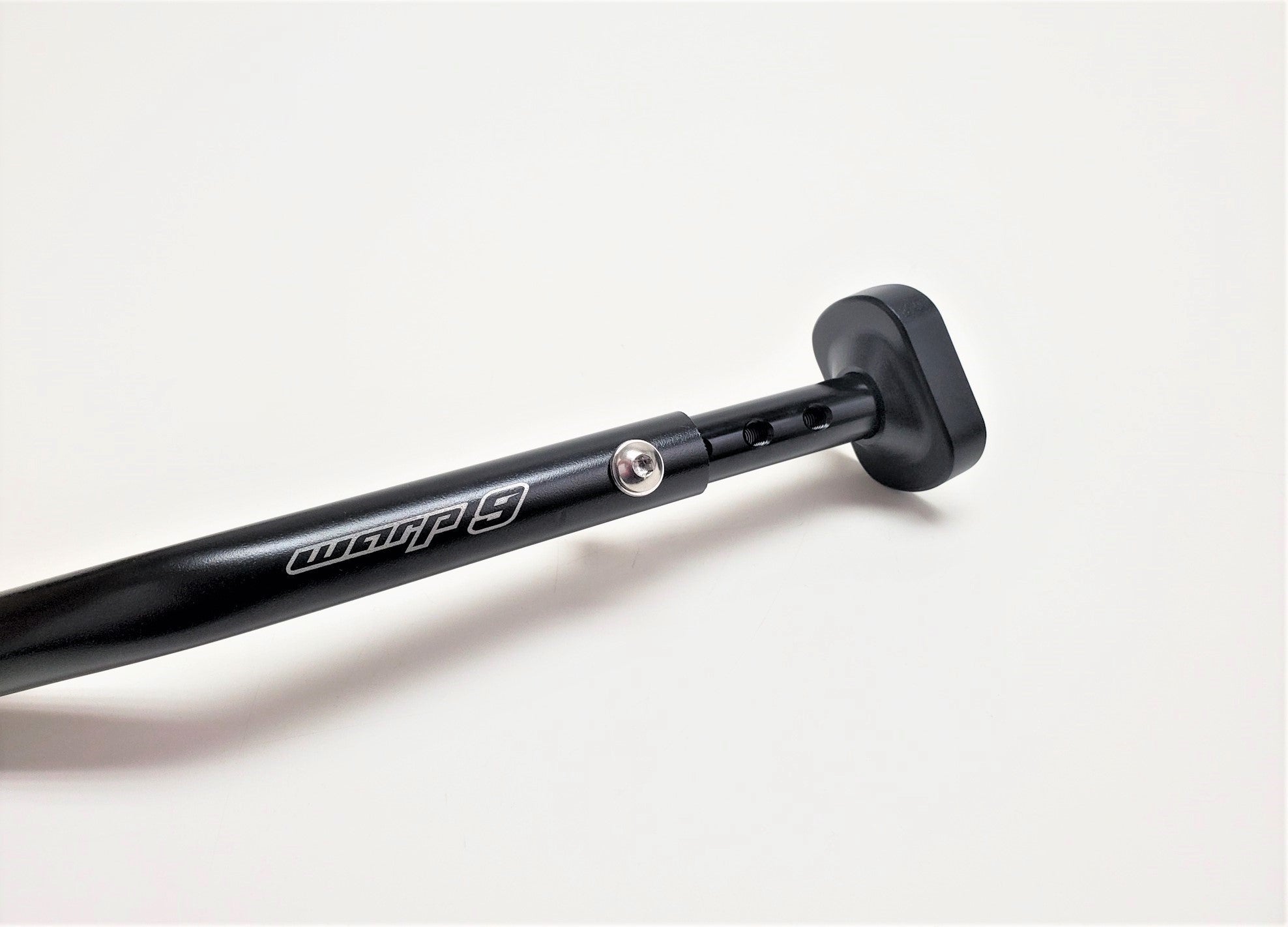Warp 9 kickstand adjustable length detail