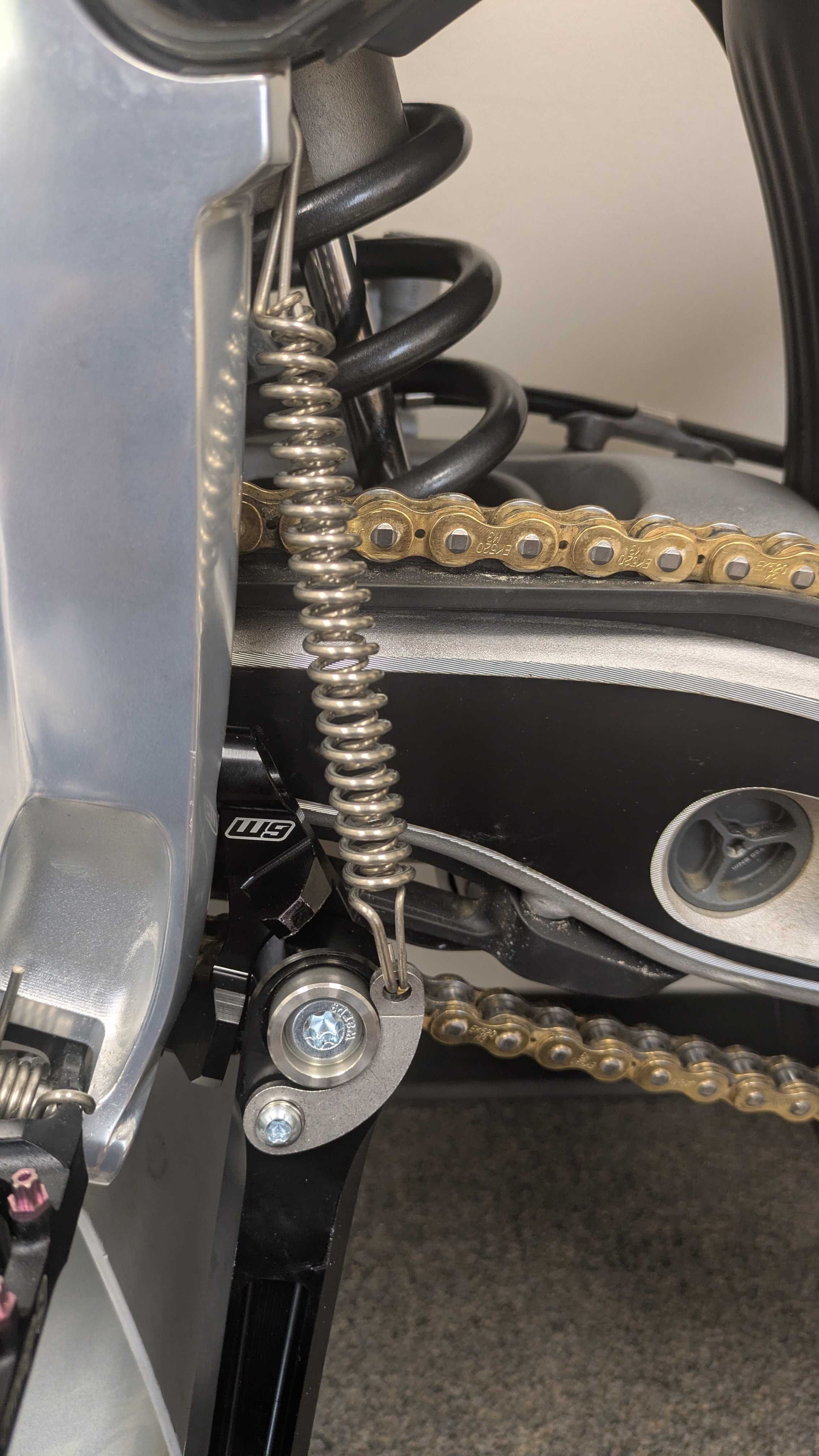 Warp 9 Adjustable Kickstand and Bracket – Stark VARG