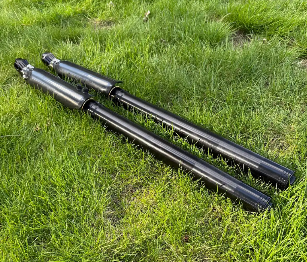 Red rear shock option for the Tuttio/Yozma suspension upgrade