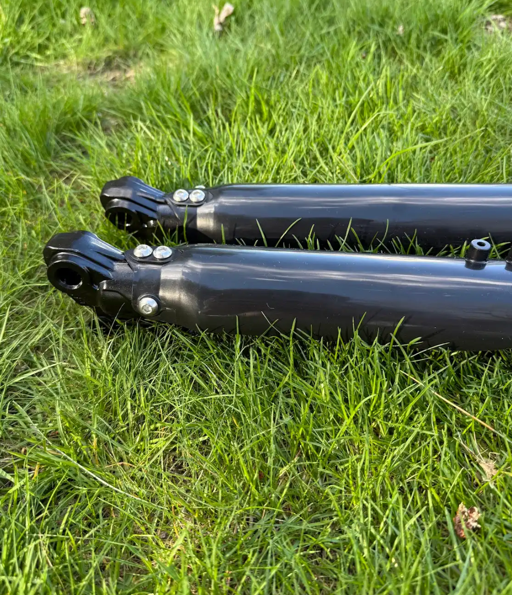 Front forks and rear shock combo for the Tuttio/Yozma