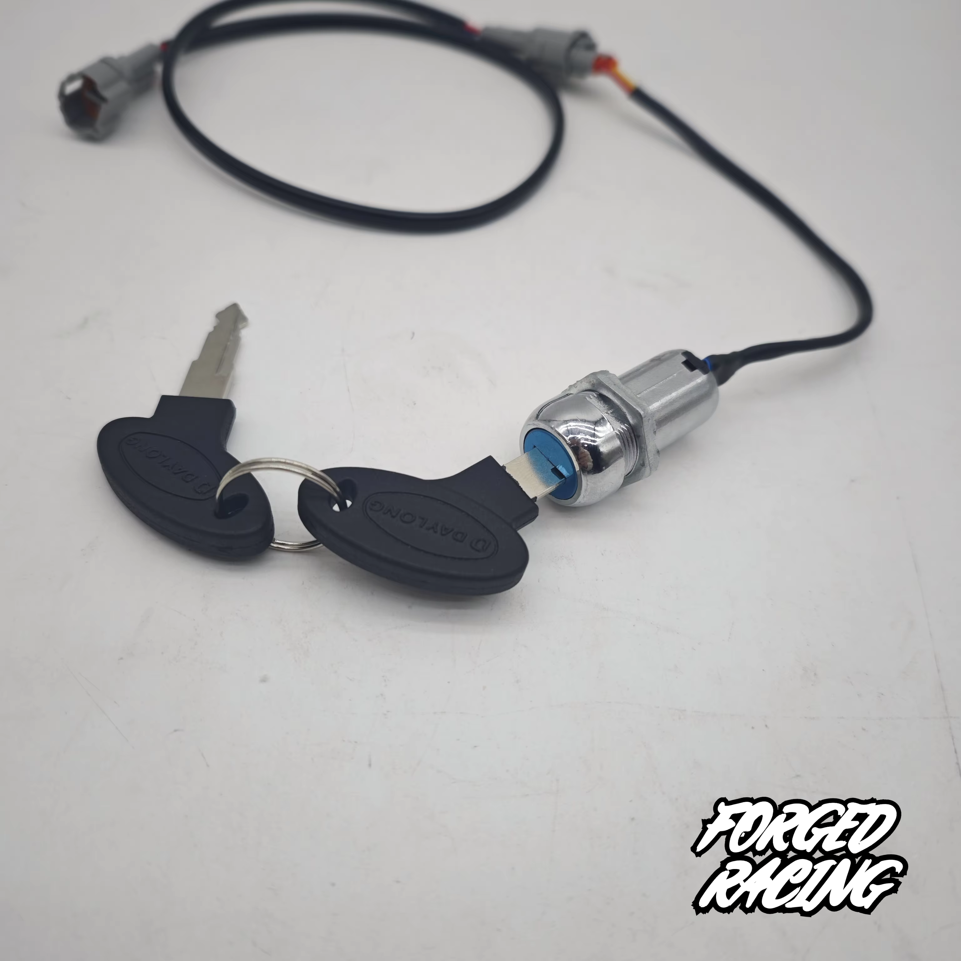 Dual connector design on the Talaria XXX key ignition harness plug
