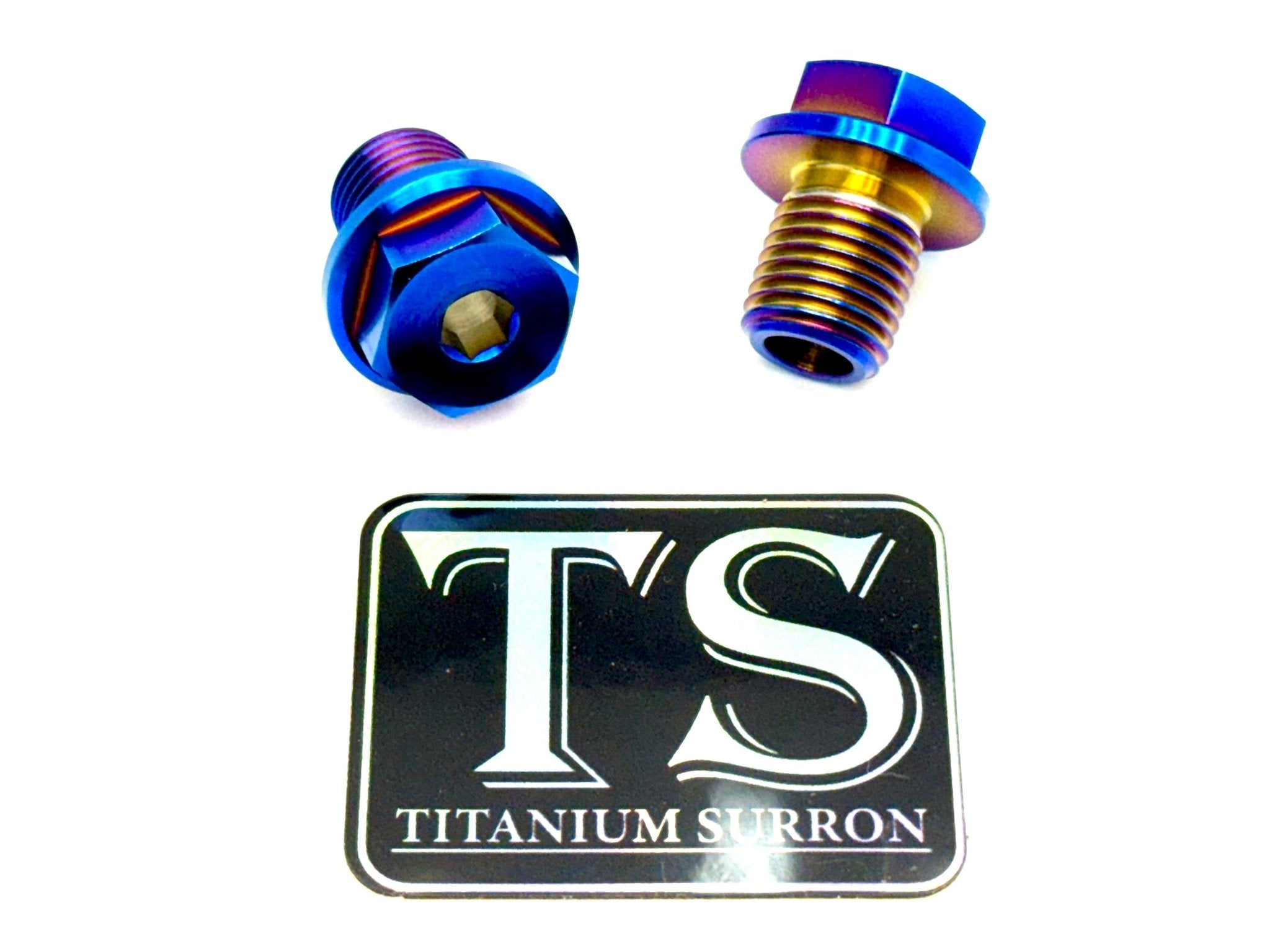 Titanium FastAce axle bolts — thread detail