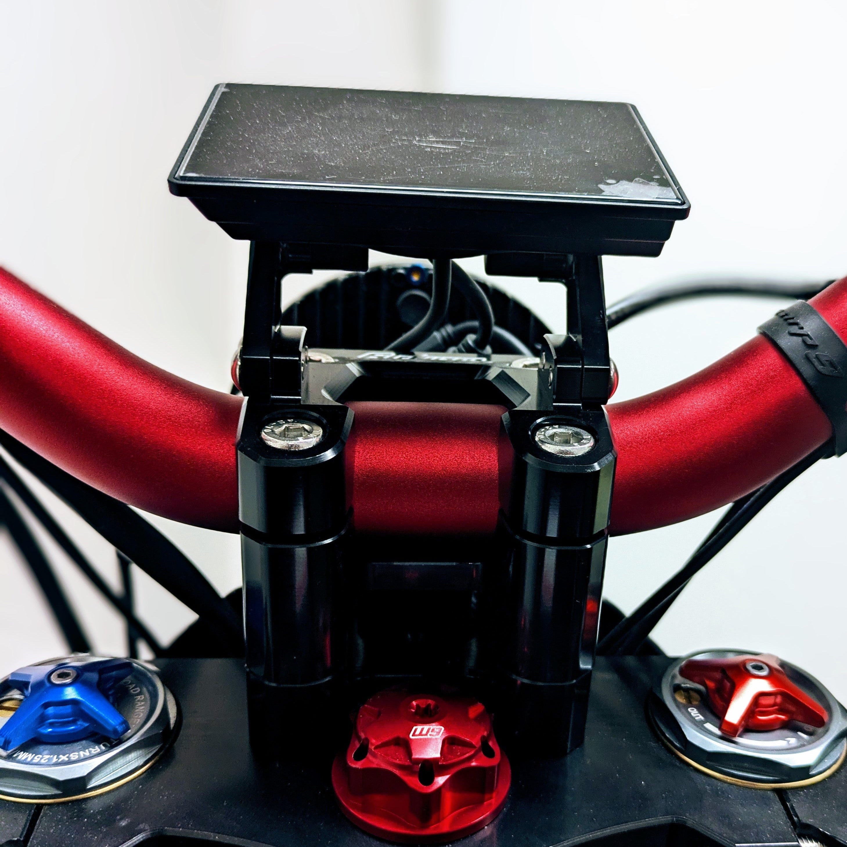 Warp 9 CNC 7075-T6 direct bar mount for the Altis Sigma