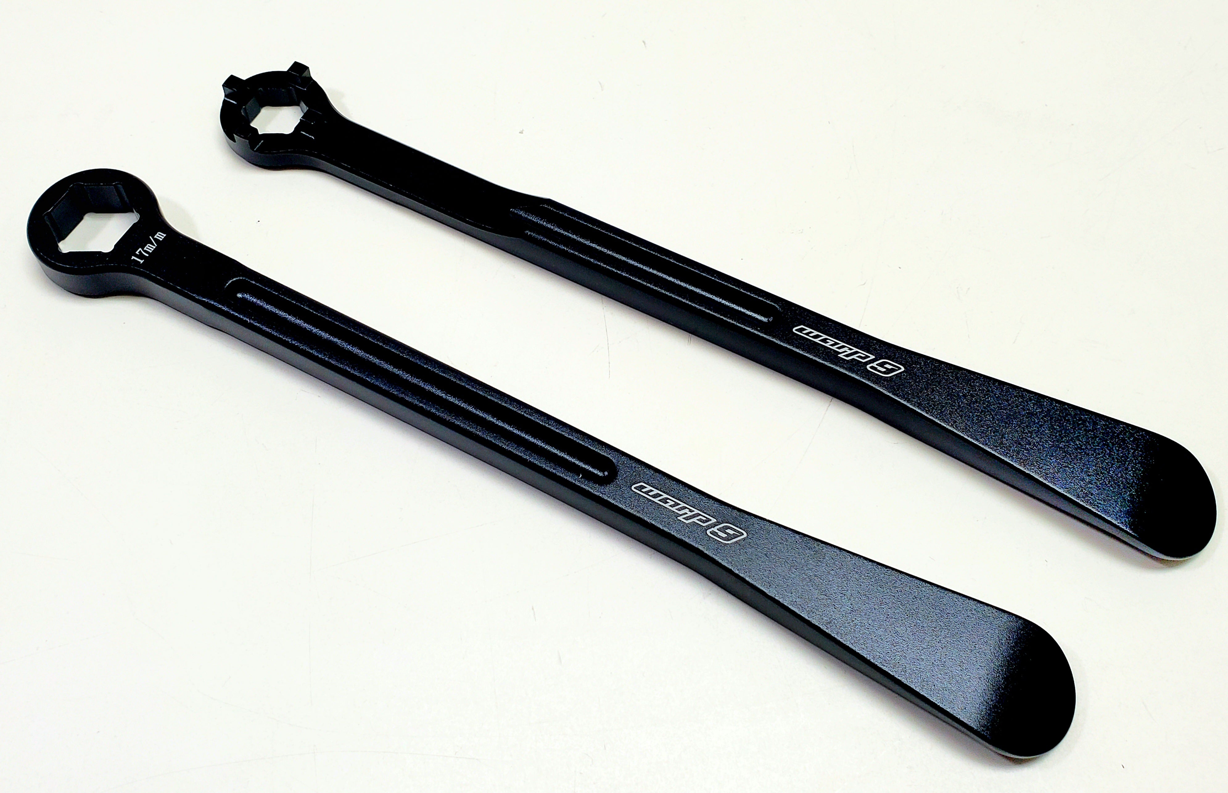 Warp 9 forged aluminum tire lever multi-tool set with built-in wrench sizes for Sur-Ron Light Bee